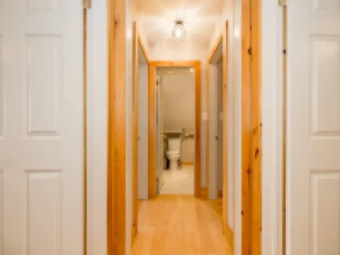 Muskoka Lakeshore Cottage Bliss Hotels in Gravenhurst