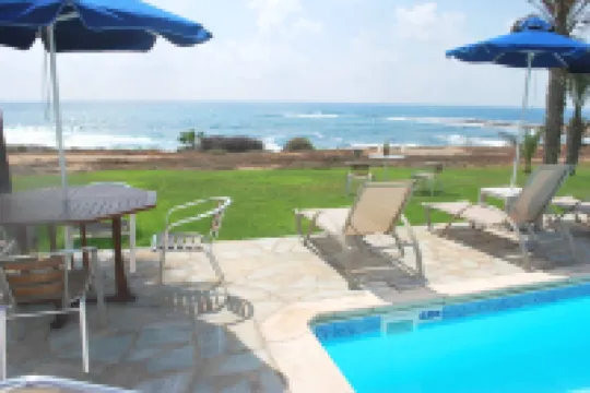 Sea Front Villa with Private Heated Pool, Quiet Area Paphos 322