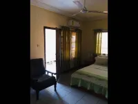 Single Room with Balcony 住宿飯店