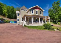 The Haüs Windham - Luxury Suites, Hot Tub, Mountain Views! Các khách sạn ở Hunter