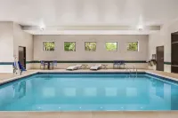 Hampton Inn Quakertown - Swimmingpools