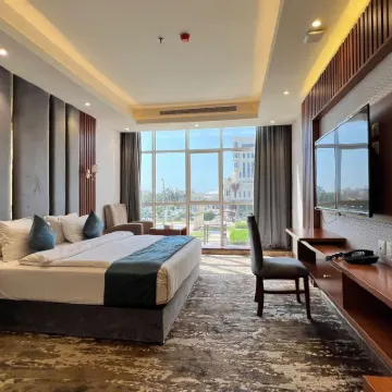 Paradise Inn Jeddah Hotels near haifaa Mall