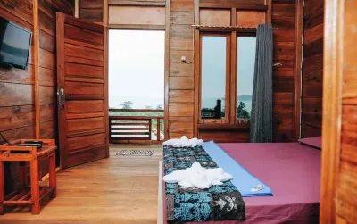 Panorama Beach Resort Hotel dekat Sawarna Beach