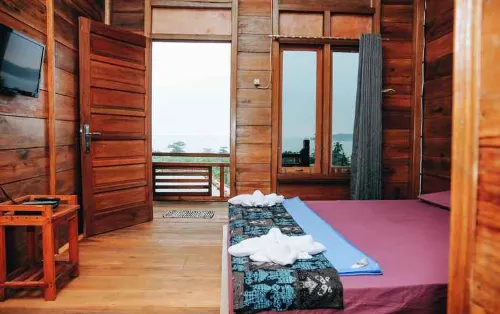 Panorama Beach Resort Hotels in Bayah