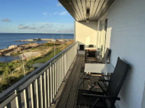 "Ramona" - 10m from the Sea