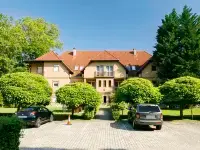 Catalpa Hotels near Morzsa KERT