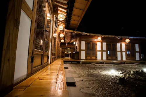 Bukyungdang Hanok Guesthouse Nổi bật Photos