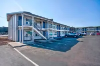Motel 6 Bend, or - Pet-friendly
