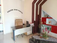 RedDoorz Syariah Near Rumah Sakit Umum Wisata Uit Tamalate 호텔