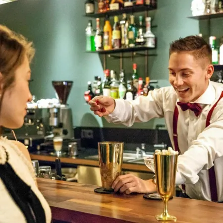 Manhattan Hotel Отели рядом с достопримечательностью «Гутлёйтфиртель»