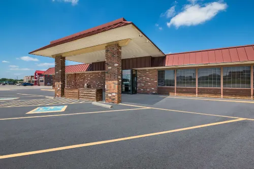 Rodeway Inn Hotels in McPherson