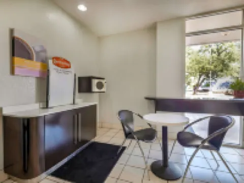 Motel 6 Cedar Park, TX Hotels in Cedar Park