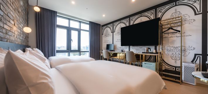 Hotel Four Star Hotels in Bucheon-si