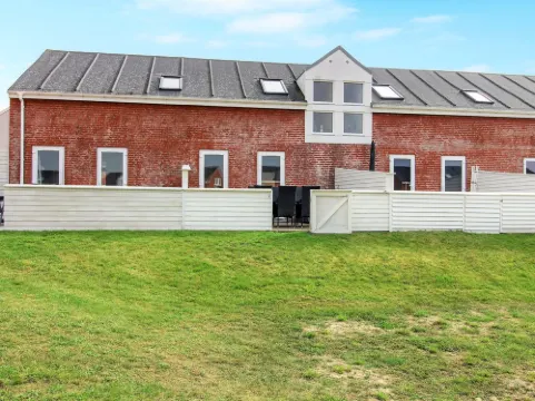 "Ilka" - 2.3km from the Sea