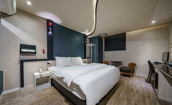 Changwon the View Hotel