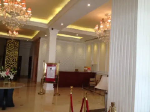Camelot Hotel 알레페이 호텔
