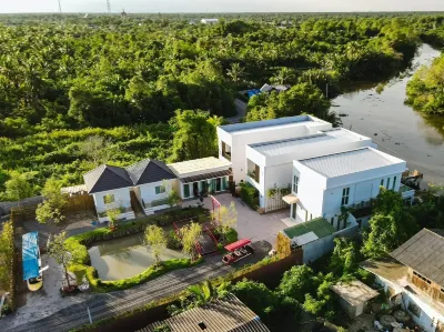 Yunoya Riverside Villa Hotels in 