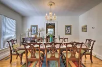 Main Street Home 1 Mile to Callaway Gardens Hotels in Harris County