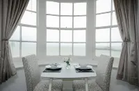 سي فيو ريجينسي أبارتمنت وذ برايفت باركينج