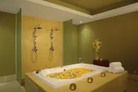 Dreams Royal Beach Punta Cana - Hot Tub