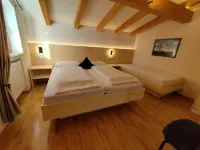 Residence Klementhof #4 Hotels in Naz