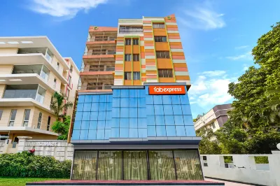 FabExpress Nest - Nr Park Street Metro Station Hotel a 