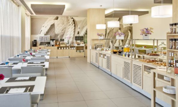 NH Campo Cartagena - Housity