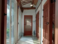Inside of Hanok - Bungalows
