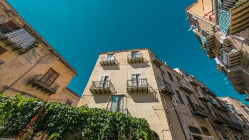 Cefalu Design Suites
