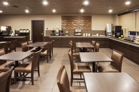 La Quinta Inn & Suites by Wyndham Seattle Downtown Отели рядом с достопримечательностью «William Traver Gallery»