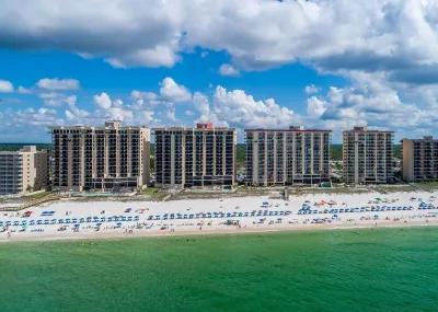 Phoenix IV by Brett Robinson Vacations Hotels in Orange Beach