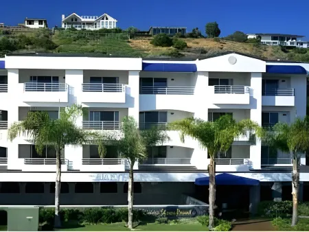 Hilton Vacation Club Riviera Beach & Shores Отели в г. Дана-Поинт