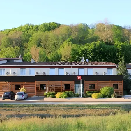 Ibis Aurillac