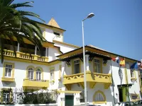 Veneza Hotel Отели рядом с достопримечательностью «Old Building Captaincy»