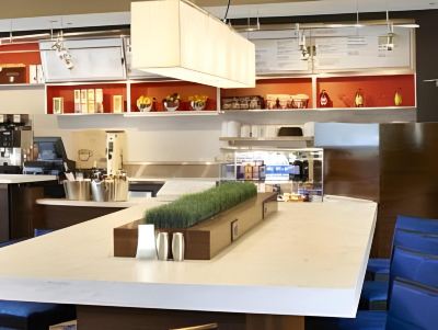 レストラン コートヤード バイ マリオット デトロイト ディアボーンの写真