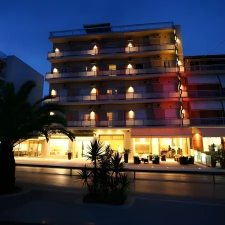 Hotel Flisvos