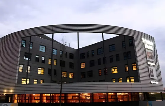 弗雷契特里維恩養生酒店