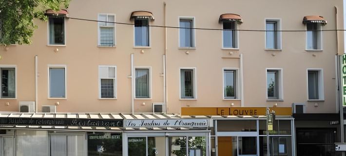 Cit'Hôtel le Louvre Orange โรงแรมในออร็องฌ์