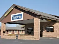 Royal Inn & Suites Hotels in Wright County