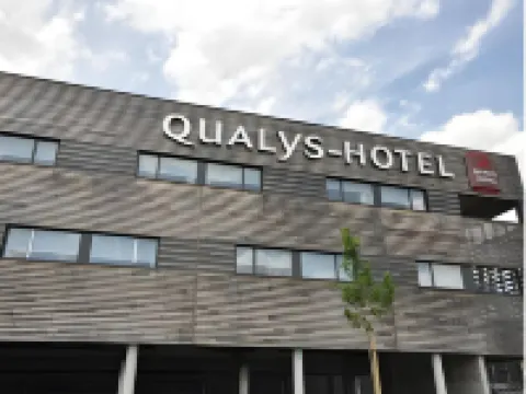 パジャ  ホテル & スパ ヴァンヌ バンヌのホテル