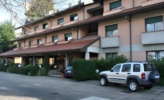 Hotel Canturio - Housity