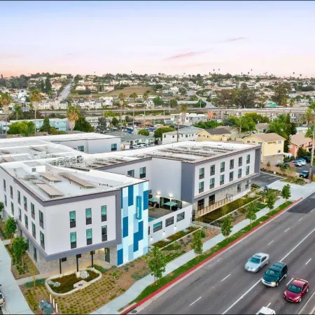 Fairfield Inn & Suites San Diego Pacific Beach Отели рядом с достопримечательностью «Пасифик-Бич»