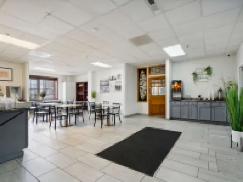 伊克諾套房旅館 滑鐵盧酒店