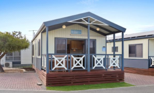 Discovery Parks - Adelaide Beachfront