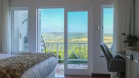 Hilltop Boutique Hotel Hotels in George Municipality