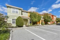 Private Pool and Recreation Area - Spacious Family Haven Hotels in Four Corners