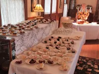 Woodbine Inn and Restaurant Hotels in Madisonville