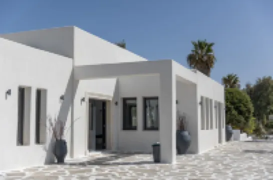 Naxos Green Village Hotel