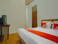 Hotel Sidikalang Các khách sạn ở Batang Beruh