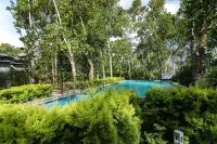 The Mountain Courtyard Thekkady - Romanttinen